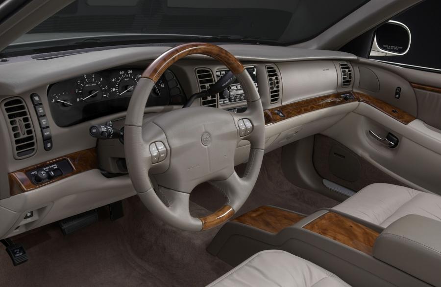  Buick Park Avenue Ultra 2003 года  (фото 21 из 31)